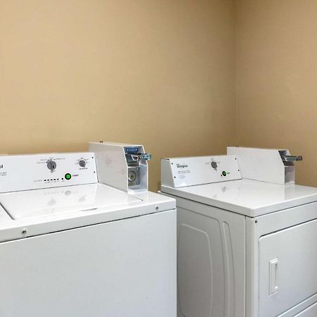 Comfort Suites Greensboro-High Point Extérieur photo